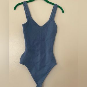 NEW Abercrombie Bodysuit - Size Small